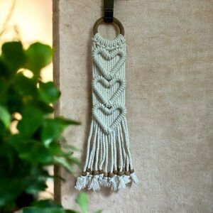 HANDMADE MACRAME WALL HANGING WITH HEART DESIGN – BOHO DECOR
